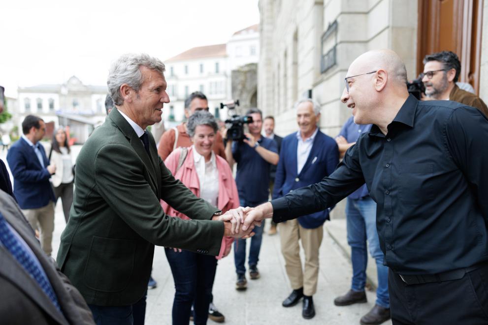 Imaxe 6 de 9 asociada á nova
