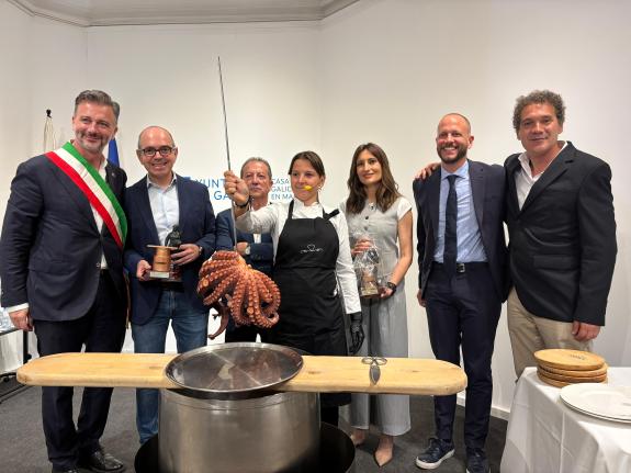 Imaxe da nova:A Festa do Pulpo do Carballiño presenta a súa 63ª edición na Casa de Galicia en Madrid