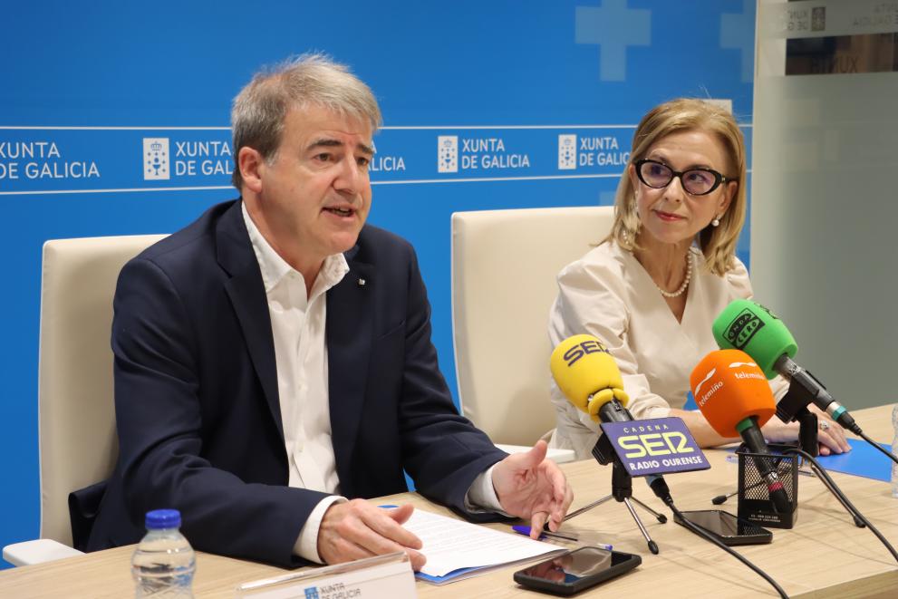 Imaxe 1 de 2 asociada á nova