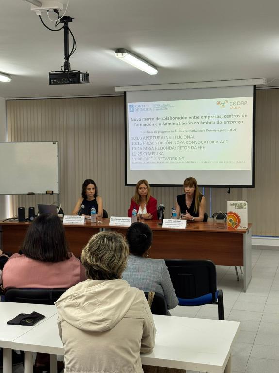 Imaxe da nova:A Xunta recolle as propostas do tecido produtivo da Mariña lucense de cara a nova convocatoria dos cursos formativos para persoas d...