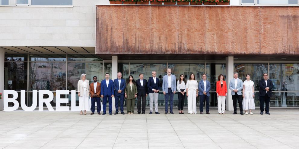 Imaxe 12 de 14 asociada á nova