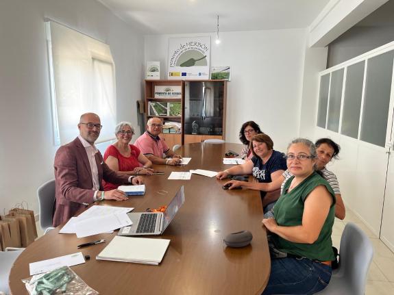 Imaxe da nova:Medio Rural salienta a calidade dos pementos de Herbón recoñecida dentro e fóra de Galicia