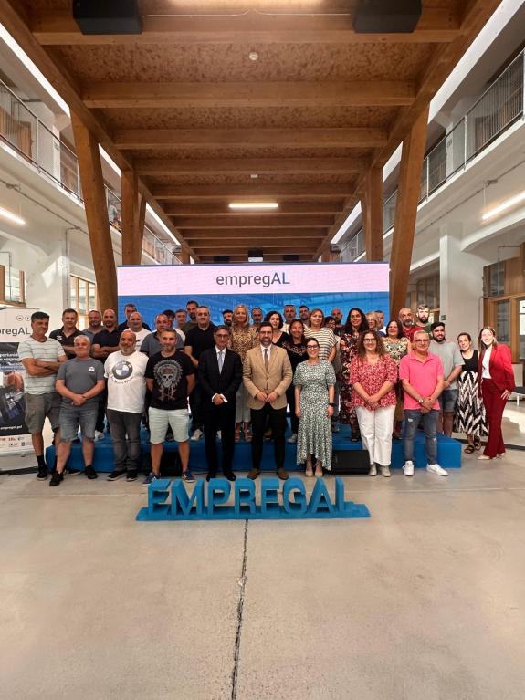 Imagen de la noticia:La Xunta destaca el éxito del programa empreGAL con la mejora de la empleabilidad del 80 % de sus participantes
