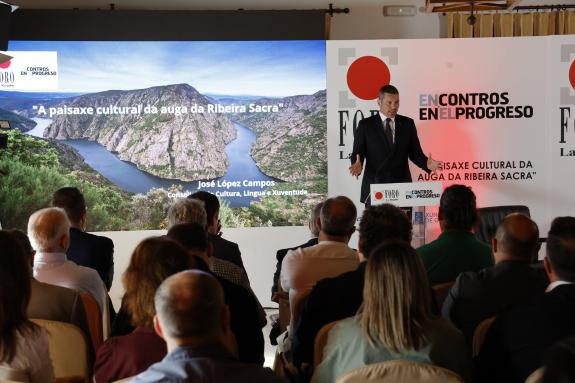 Imaxe da nova:López Campos considera que os “atributos excepcionais” da Ribeira Sacra farán que sexa recoñecida como Patrimonio da Humanidade