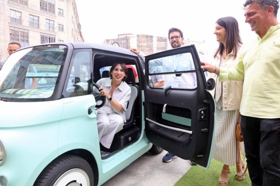 Imaxe da nova: Lorenzana avanza que a partir do vindeiro 30 de xuño xa se poderán solicitar as axudas do novo MOVES III 2025