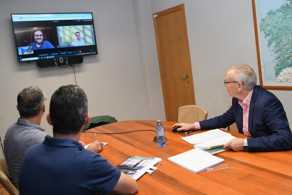 Imagen de la noticia:Medio Rural reafirma su apuesta por los proyectos que favorecen la gestión sostenible de residuos ganaderos