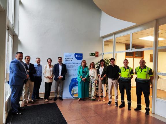 Imaxe da nova:A Xunta reforza o seu compromiso coa seguridade e saúde laboral nunha nova xornada que alerta sobre os riscos da somnolencia ao vol...