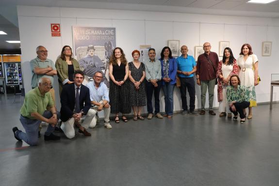 Imagen de la noticia:La Xunta acoge en la biblioteca una exposición sobre el cartel en homenaje a Chaplin que anunciará la semana de cine de Lugo