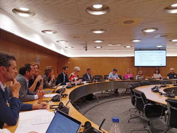 Imagen de la noticia:La Xunta presenta ante la Unión Europea la inversión en mejora de la accesibilidad a la vivienda financiado con el FEDER