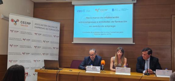 Imaxe da nova:A Xunta analiza co sector empresarial ourensán aspectos para adaptar os cursos formativos para persoas desempregadas ás necesidades...