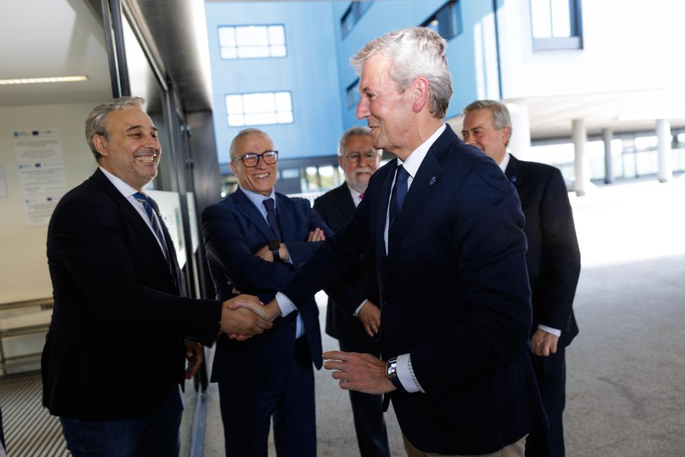 Imaxe 2 de 10 asociada á nova