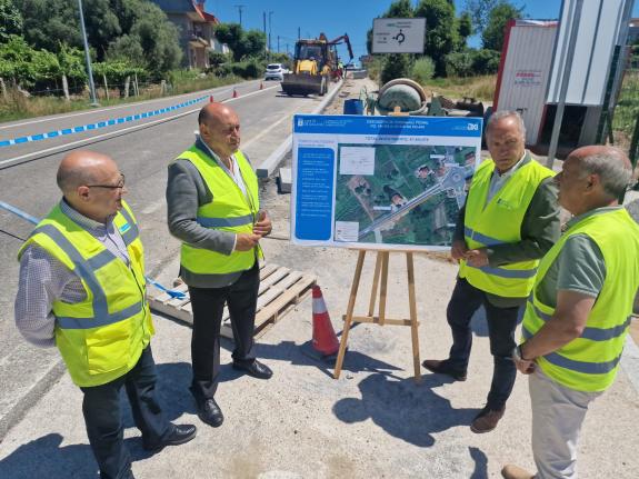 Imaxe da nova:Arrancan as obras dunha senda na PO-400 que unirá, nun itinerario peonil, a rúa Vázquez Estévez á rotonda de entrada a Arbo