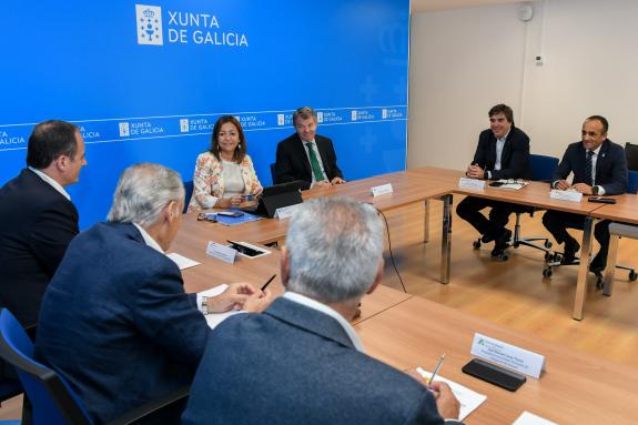 Imagen de la noticia:Xunta e Autoridades Portuarias do Estado en Galicia abordan asuntos de interese para o sistema portuario da comunidade