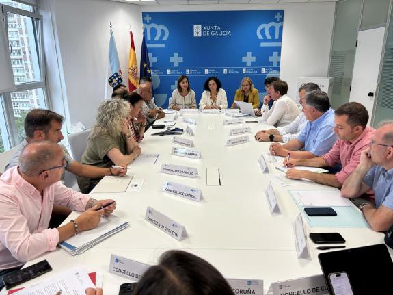 Imaxe da nova:A Xunta avalía cos concellos da área de transporte metropolitano da Coruña a implementación do plan de transporte metropolitano