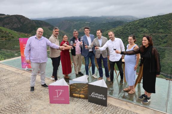 Imaxe da nova:A Xunta apoia a experiencia musical e vitícola do 17º Ribeira Sacra a través dos concertos do Xacobeo e da marca FEST Galicia