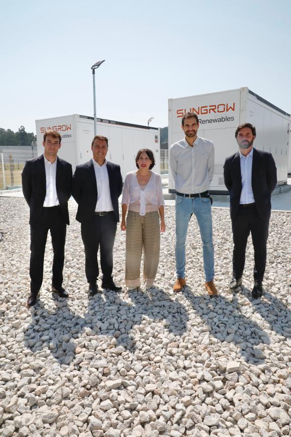 Imaxe da nova:Lorenzana destaca que a aposta da chinesa Sungrow por Galicia converte a comunidade en pioneira en sistemas de almacenamento enerxé...