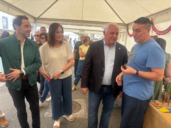 Imagen de la noticia:La Xunta destaca la Feria de artesanía de Outeiro de Rei como motor de dinamización del rural