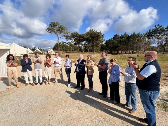 Imaxe da nova:A delegada da Xunta en Ferrol asiste á inauguración do Camping As Cabazas