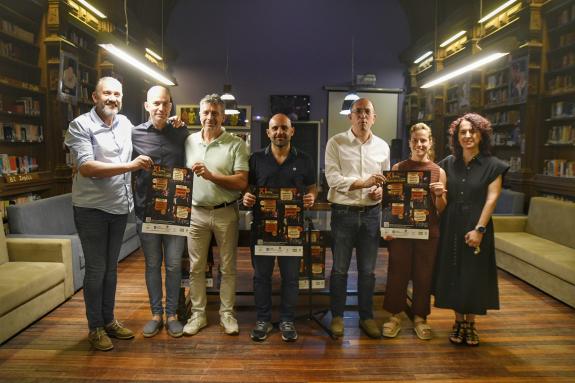 Imagen de la noticia:Anxo M. Lorenzo destaca el Festival Hércules Brass como punto de encuentro para la música de viento metal en Galicia