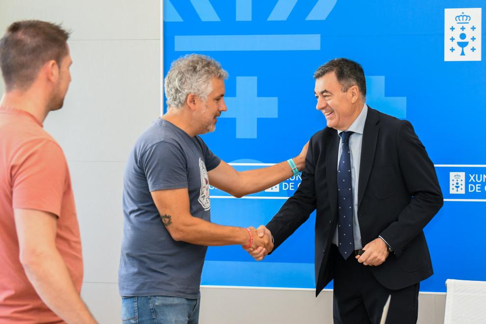 Imaxe 4 de 4 asociada á nova