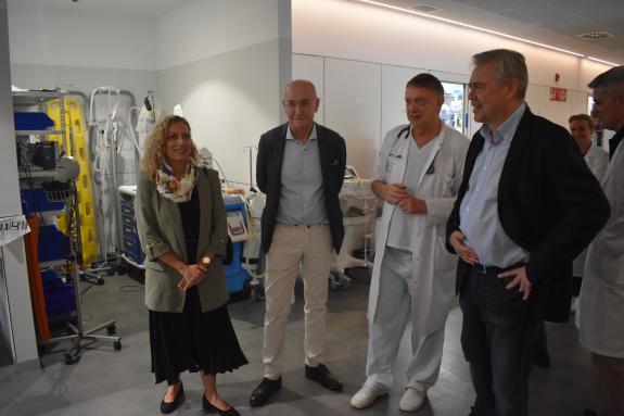 Imaxe da nova:Gómez Caamaño subliña o salto na calidade asistencial acadado coas novas urxencias de Verín, que suman máis de 8.500 atencións en o...