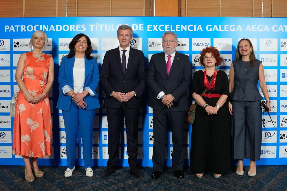 Imaxe 3 de 11 asociada á nova