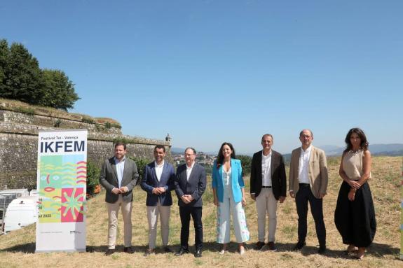 Imagen de la noticia:Anxo M. Lorenzo celebra la unión musical y artística entre Galicia y Portugal en la presentación del Festival Ikfem