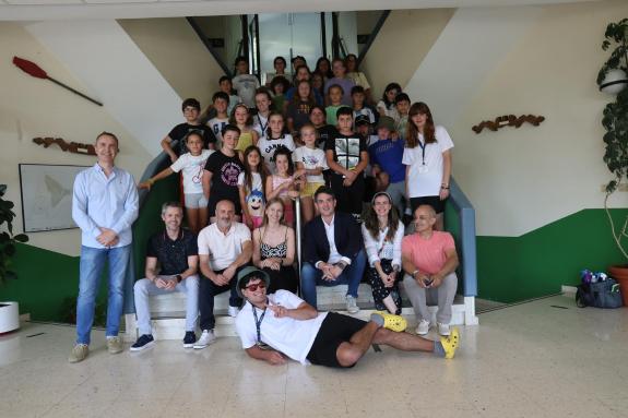 Imaxe da nova:O campamento ‘Destino Ancares’ congrega a 27 nenos e nenas no centro de formación e experimentación agroforestal de Becerreá