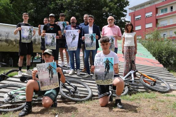 Imagen de la noticia:La Xunta renueva su colaboración con el Descenso Urbano Vila de Sarria, que llega a la 12ª edición los días 25 y 26 de julio