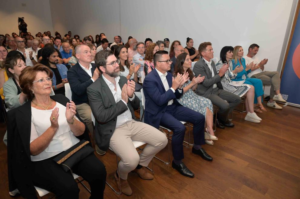 Imaxe 2 de 3 asociada á nova