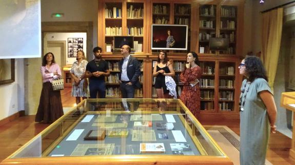 Imagen de la noticia:Anxo M. Lorenzo ponen en valor a capacidad de la fotografía para transmitir historias en la inauguración de la muestra 'Habi...