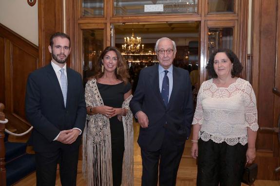 Imaxe da nova:Belén do Campo participa no acto organizado polo Real Club Náutico con motivo da festividade do Carmen