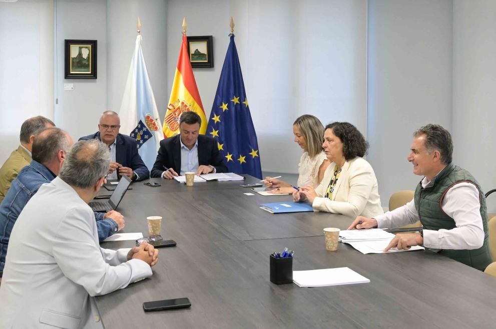 Imaxe 1 de 2 asociada á nova