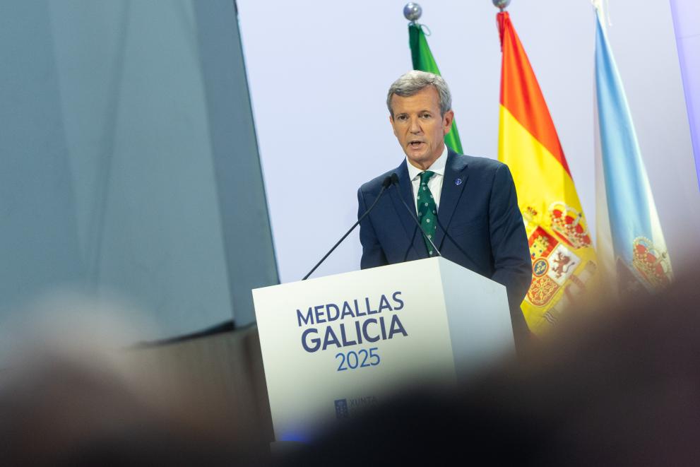 Imaxe 11 de 16 asociada á nova