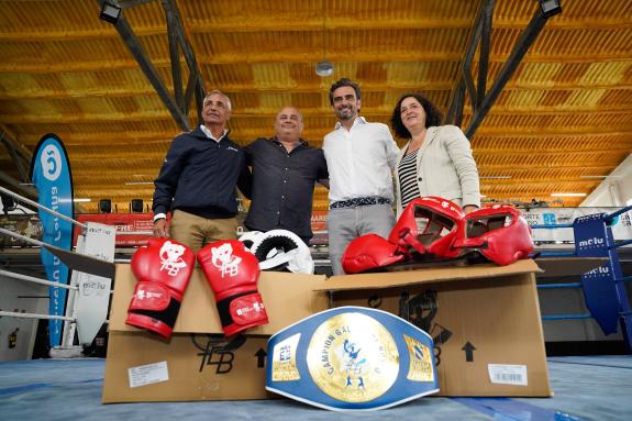 Imaxe da nova:Diego Calvo pon en valor o nivel do boxeo galego e o traballo da Federación Galega