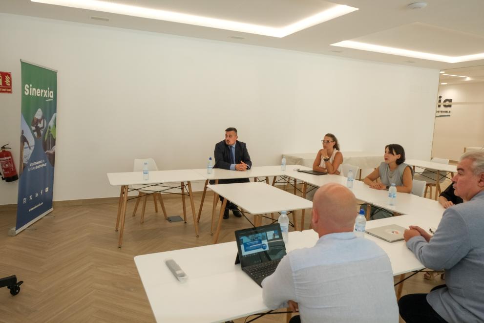 Imaxe 5 de 6 asociada á nova