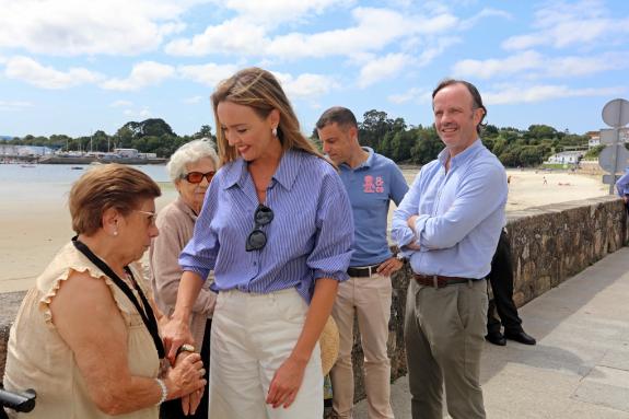 Imagen de la noticia:Fabiola García acompaña a 200 usuarios de siete residencias de mayores de la Xunta en su primera jornada de confraternizació...