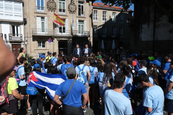 Imaxe da nova:A Xunta salienta o papel do Camiño como símbolo para achegar a mocidade galega do exterior á súa terra de orixe e reforzar os vence...