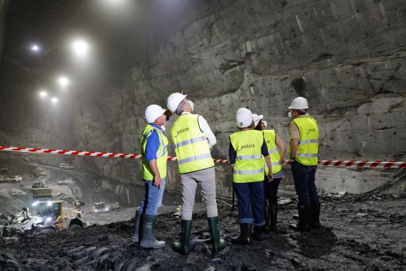 Imaxe da nova:Rueda salienta en Carballeda de Valdeorras o modelo galego de minaría sostible como exemplo de desenvolvemento con futuro