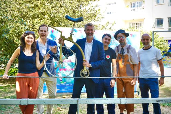 Imagen de la noticia:El Festaclown convierte Vilagarcía de Arousa en escenario de humor  y acrobacias  con el apoyo de la Xunta