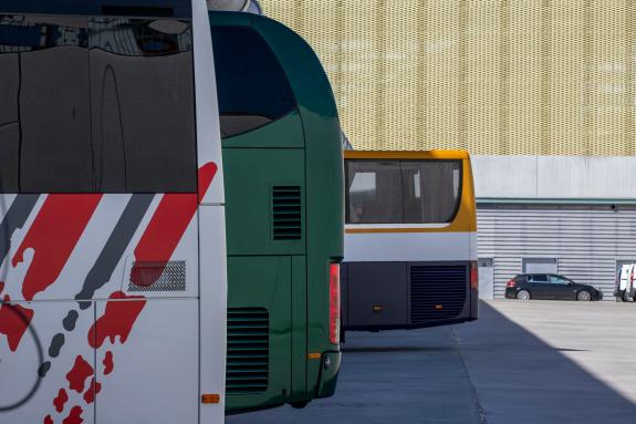 Imaxe da nova:A Xunta habilita unha liña de axudas dun millón de euros para facilitar a incorporación ao mercado laboral de novos profesionais do...