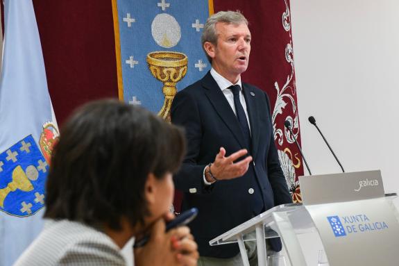 Imaxe da nova:Rueda anuncia que a Xunta permite a tramitación dos dous primeiros parques eólicos que xerarán beneficios sociais e económicos no t...