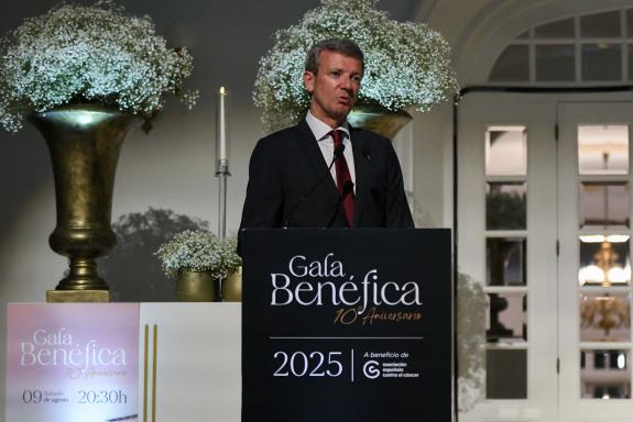 Imaxe da nova:Rueda subliña o compromiso da Xunta por situar Galicia á vangarda dos tratamentos oncolóxicos