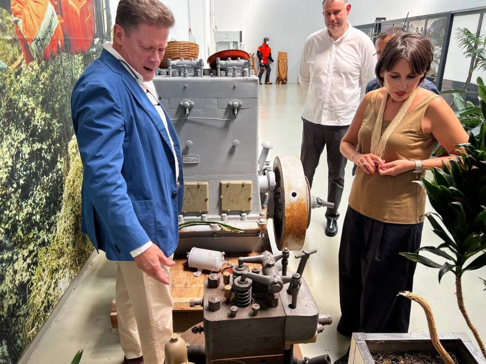 Imaxe 1 de 2 asociada á nova