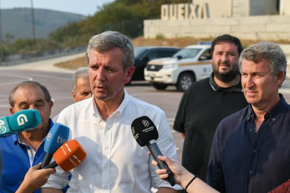 Imaxe da nova:Rueda resalta a importancia de intensificar a colaboración cos concellos na loita contra os lumes