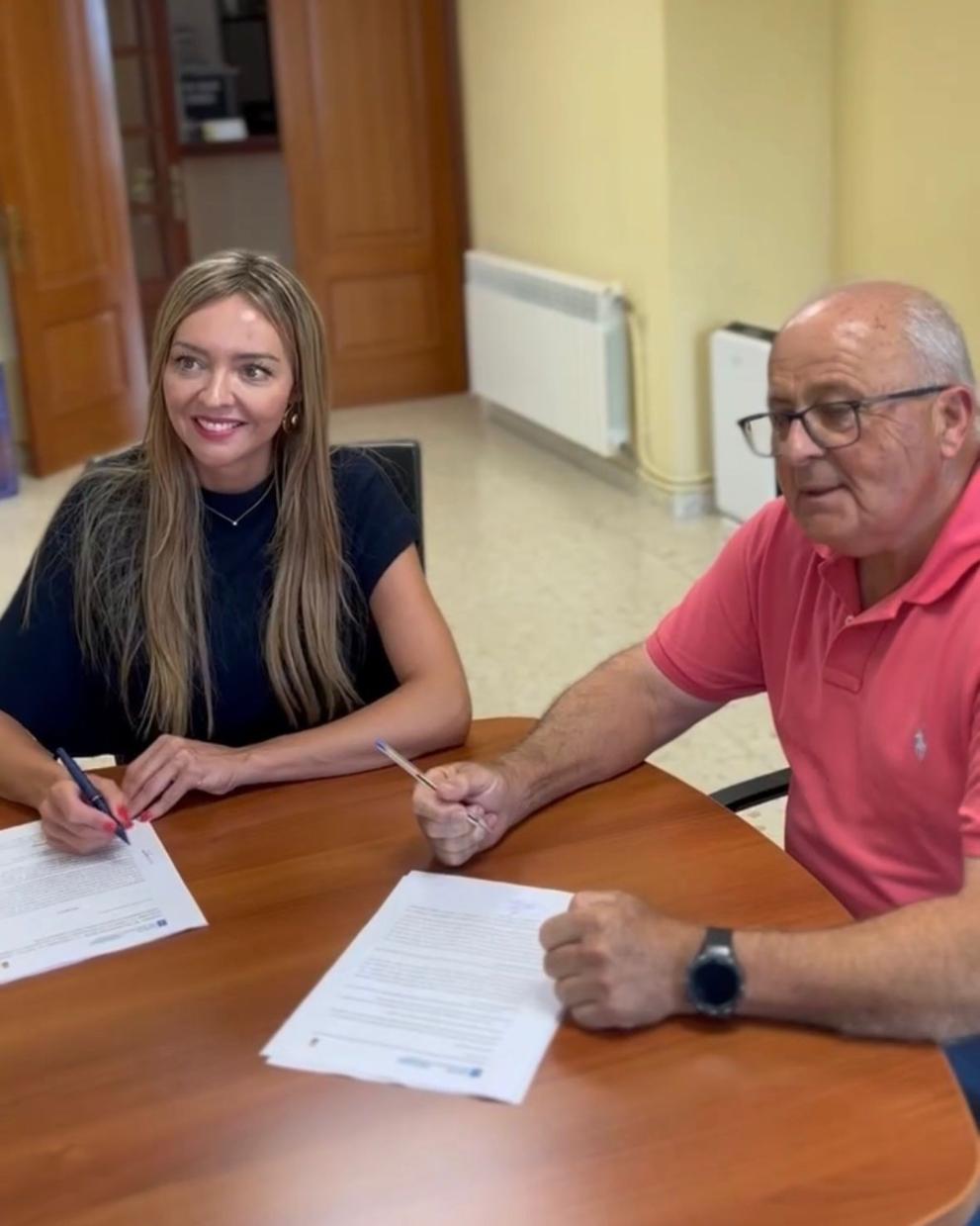 Imaxe 1 de 2 asociada á nova