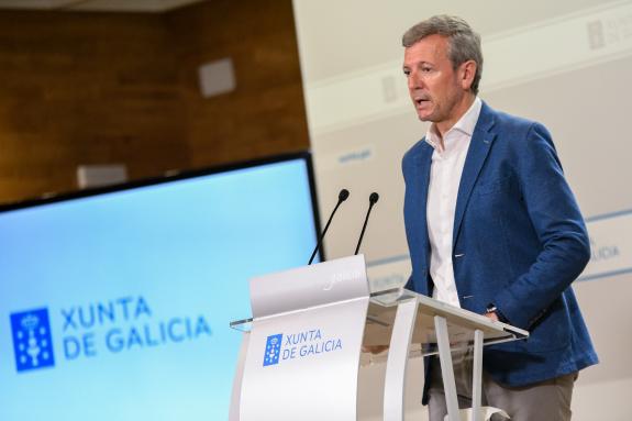 Imagen de la noticia:Rueda detalla el paquete de ayudas de la Xunta que se aprobará la semana que viene para los afectados por los incendios