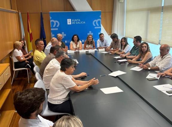 Imaxe da nova:As delegadas da Xunta reúnense cos alcaldes da provincia da Coruña para reforzar a coordinación fronte aos incendios forestais