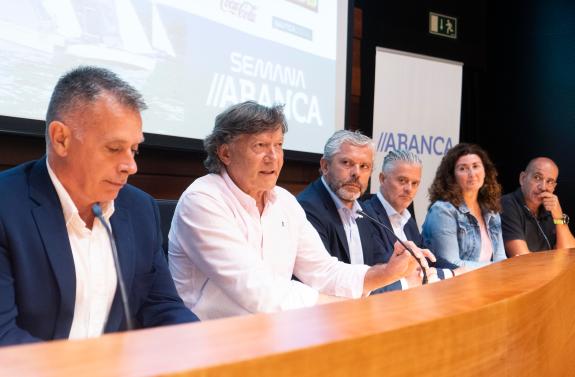 Imaxe da nova:Lete presenta a Semana ABANCA, con actividades de vela, piragüismo, remo e esquí náutico ata novembro, como un dos mellores eventos...