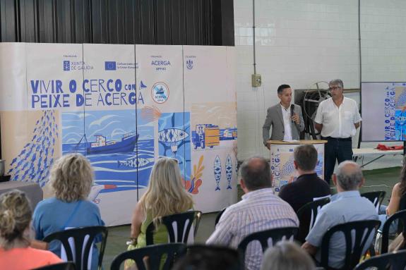 Imaxe da nova:A Xunta destaca a calidade e sabor do peixe da frota do cerco, unha arte selectiva e sustentable